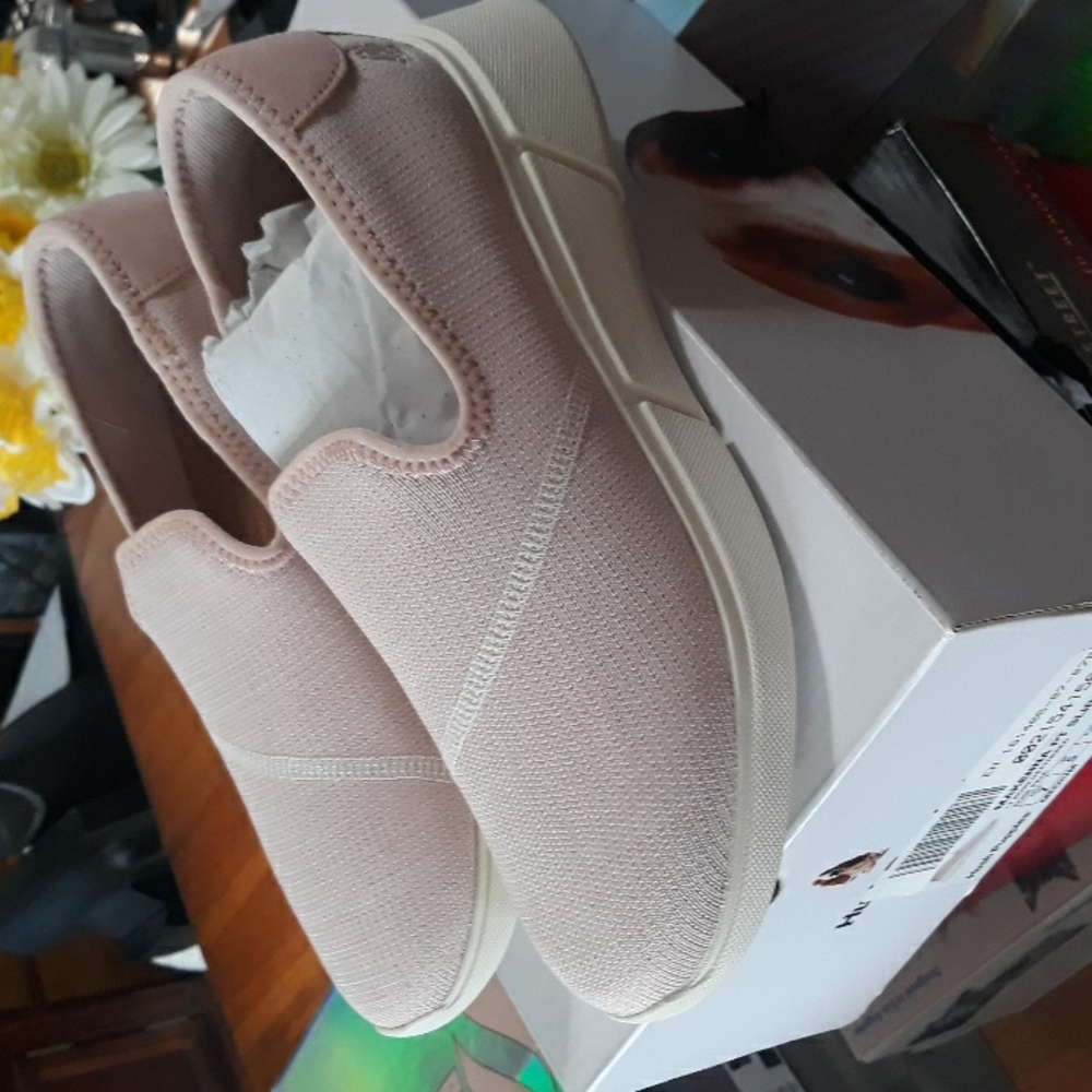 Hush Puppies Shoes SZ 7 Lite Rose